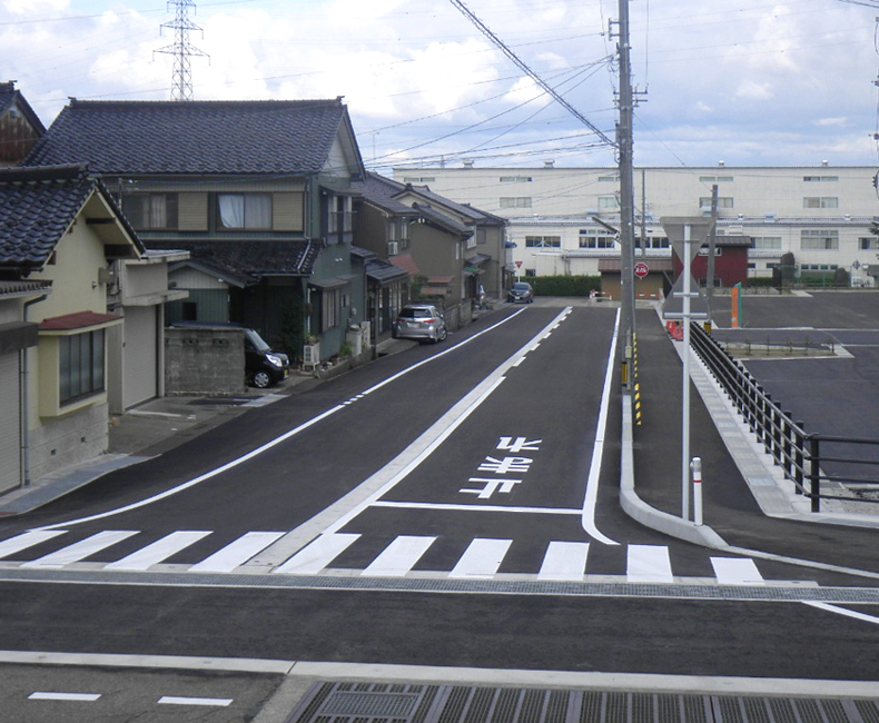 社会資本整備総合交付金事業 市道犬藪坪野1号線道路改良工事